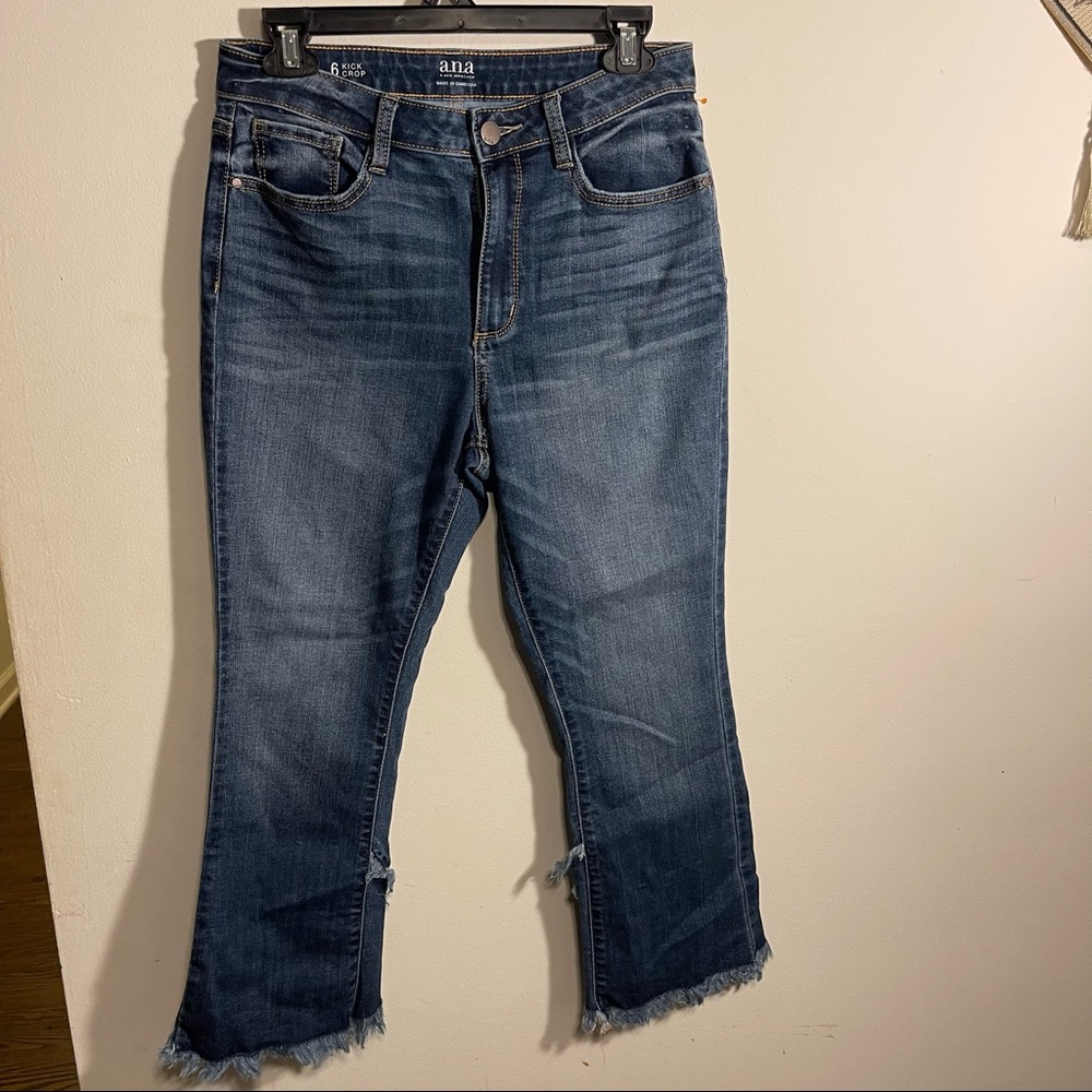 ANA Cropped Jeans Size 6